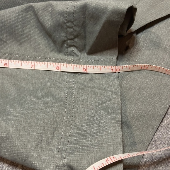 THE North Face women’s shorts. - Picture 15 of 16